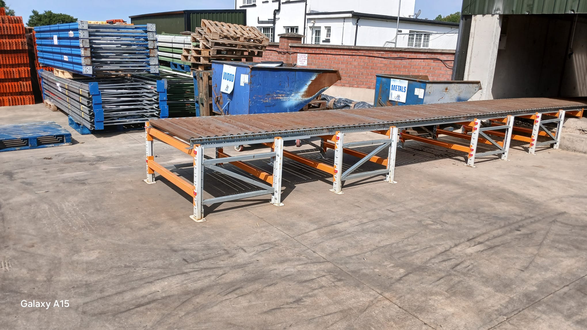 Heavy Duty Used Gravity 32 Roller Conveyor-73cm H Legs (Ref:GRC04)