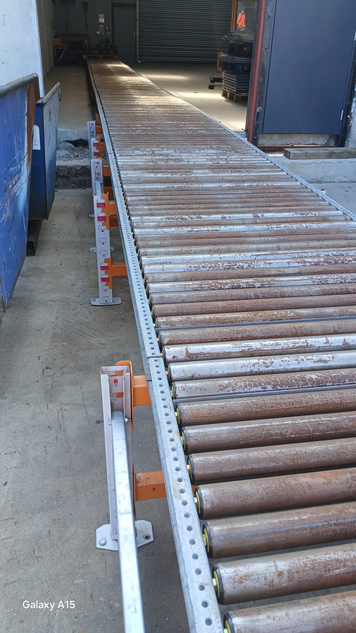 Heavy Duty Used Gravity 32 Roller Conveyor-90cm H Legs (Ref:GRC06)