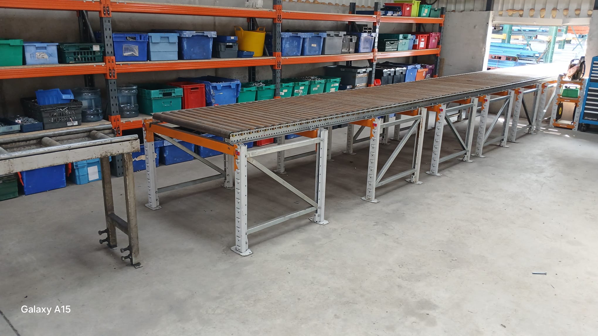 Heavy Duty Used Gravity 32 Roller Conveyor-90cm H Legs (Ref:GRC06)