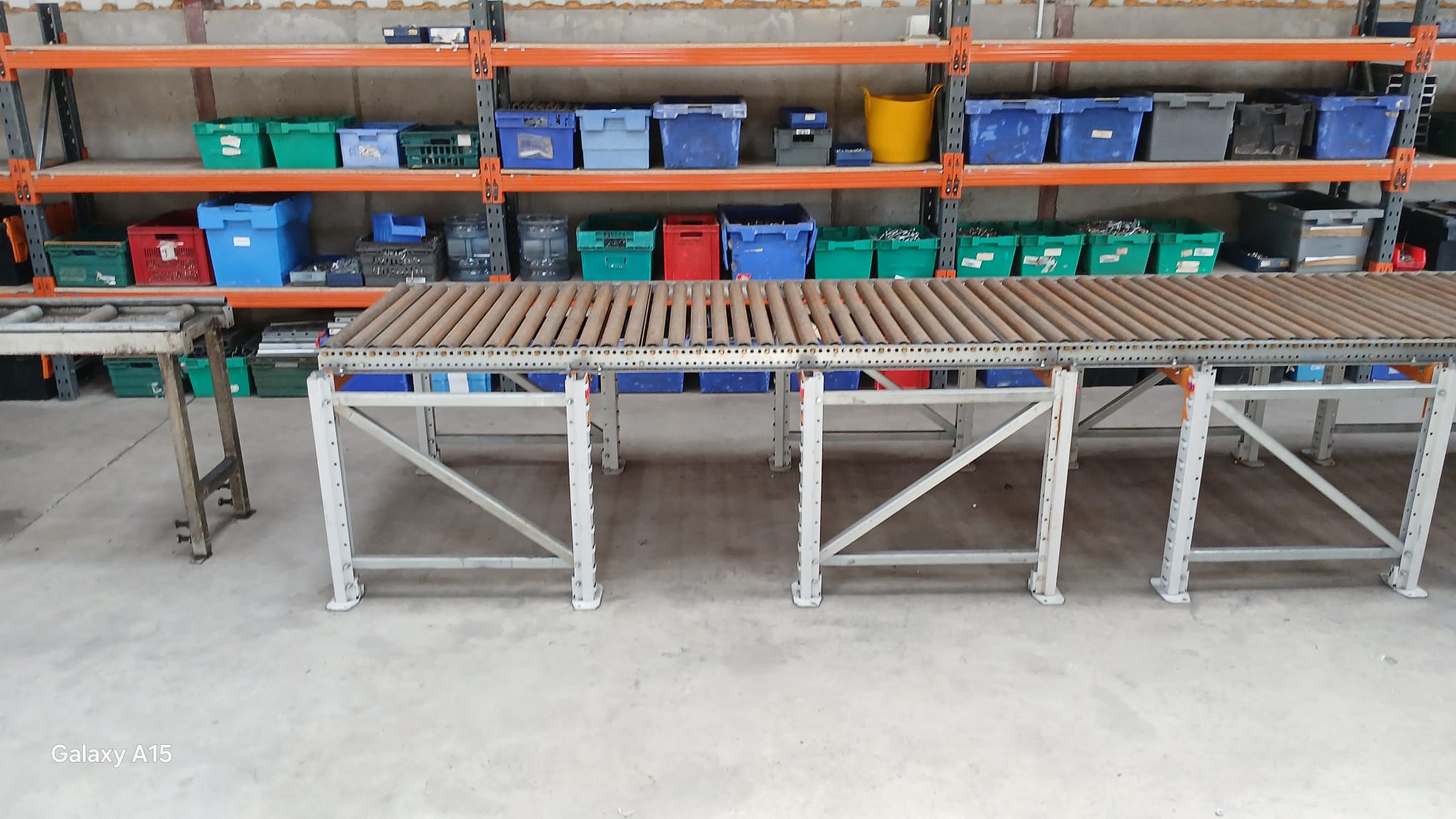 Heavy Duty Used Gravity 32 Roller Conveyor-90cm H Legs (Ref:GRC06)