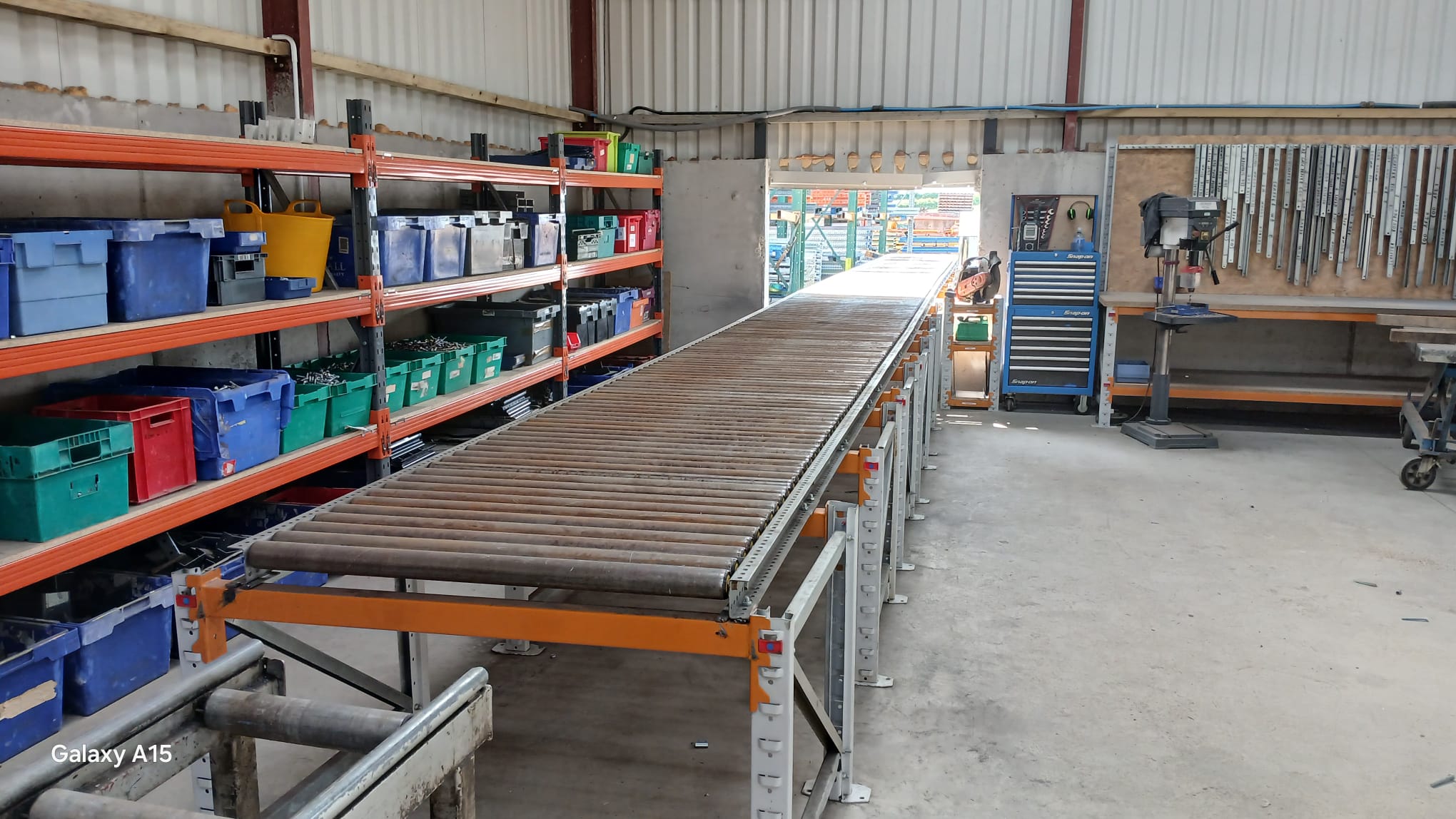 Heavy Duty Used Gravity 32 Roller Conveyor-90cm H Legs (Ref:GRC06)