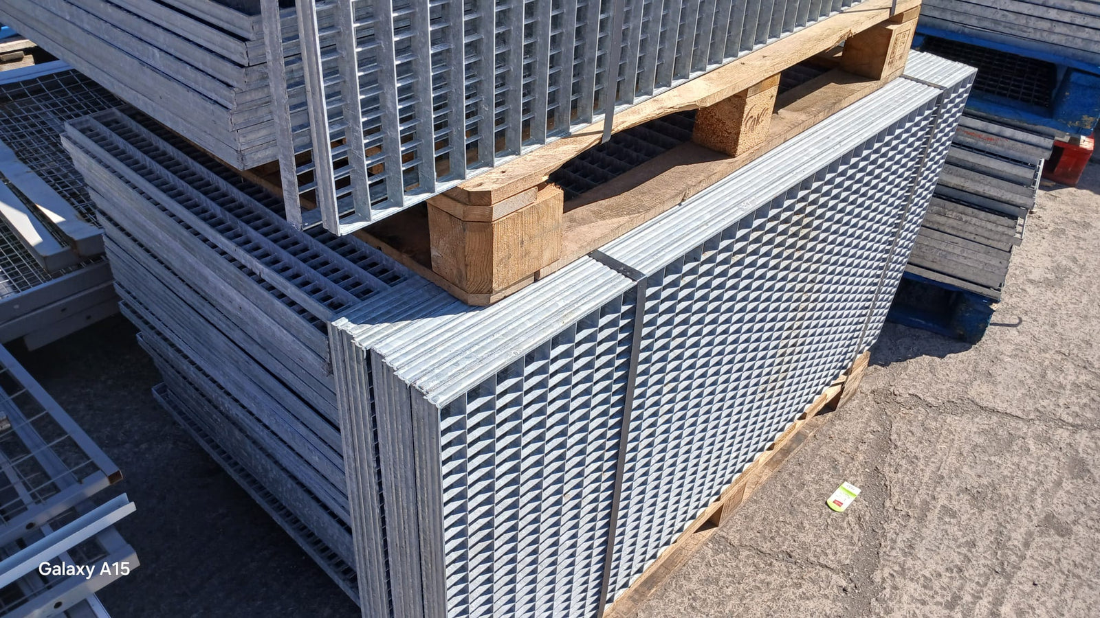 Galvanised Steel Walkway Flow Forge Grates / Panels