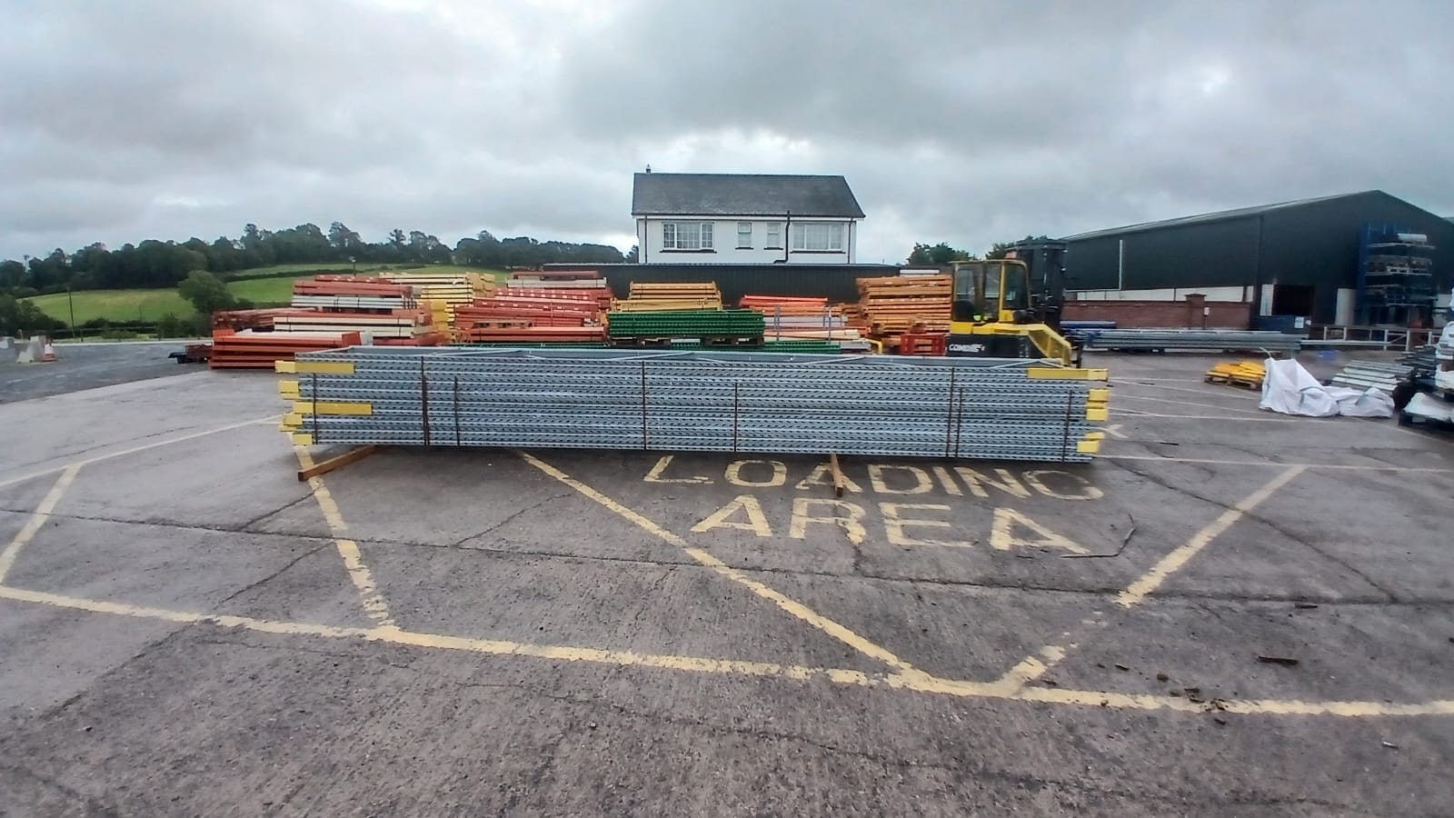 Symo Pallet Racking Frames (Used)