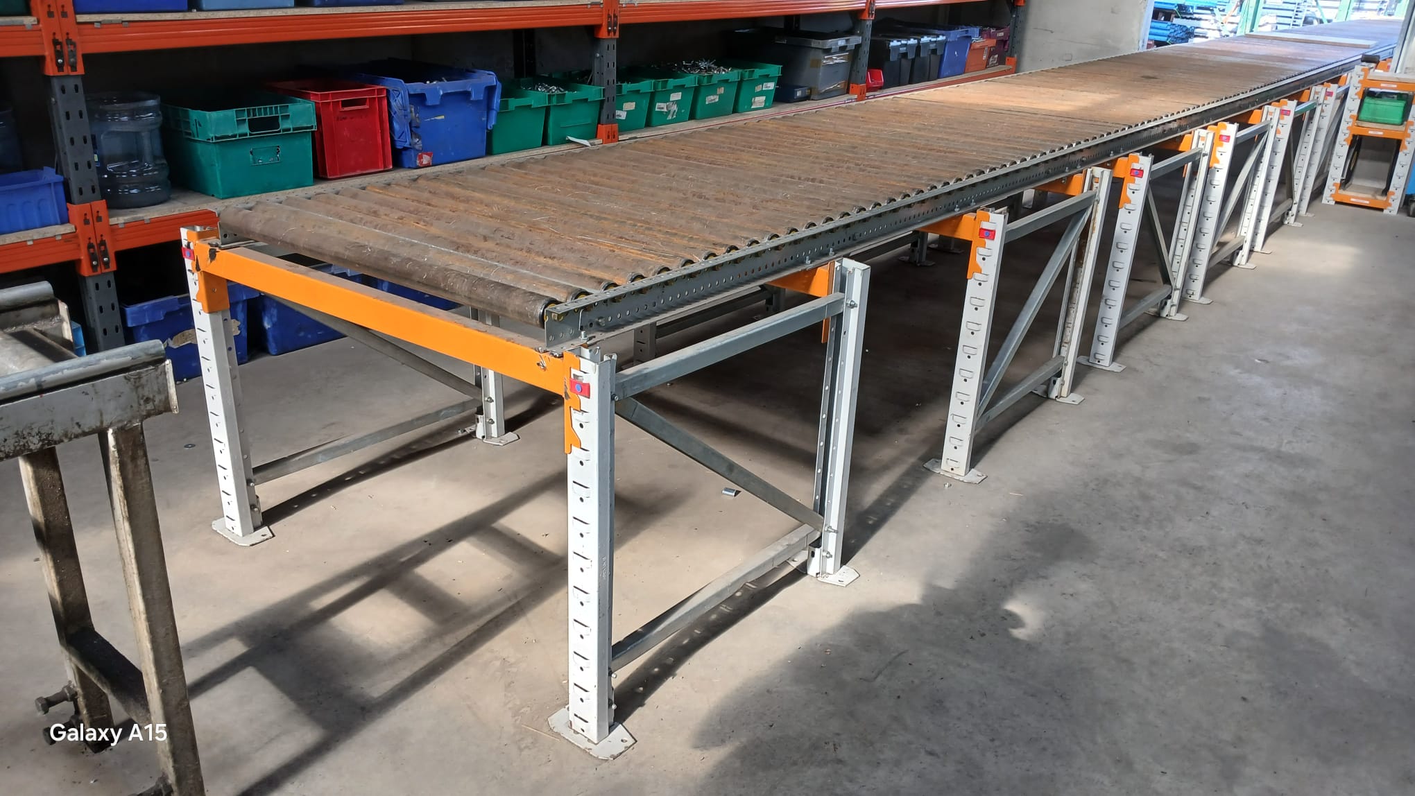 Heavy Duty Used Gravity 32 Roller Conveyor-90cm H Legs (Ref:GRC06)